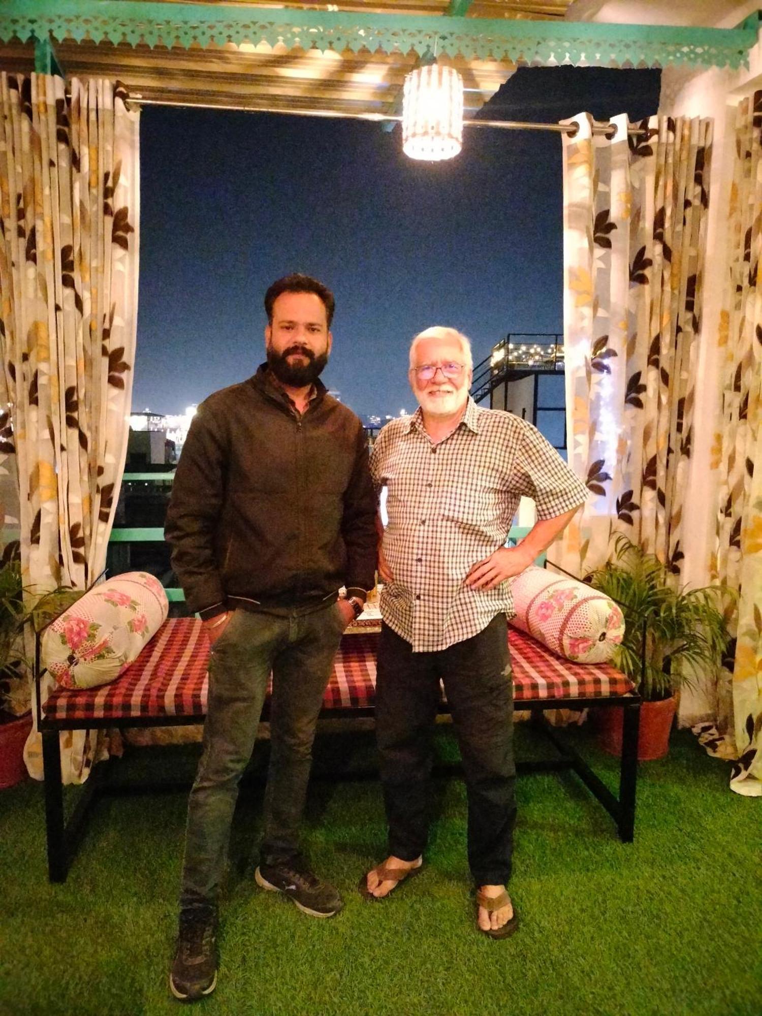 Krishna Stay Guest House Udaipur Eksteriør bilde