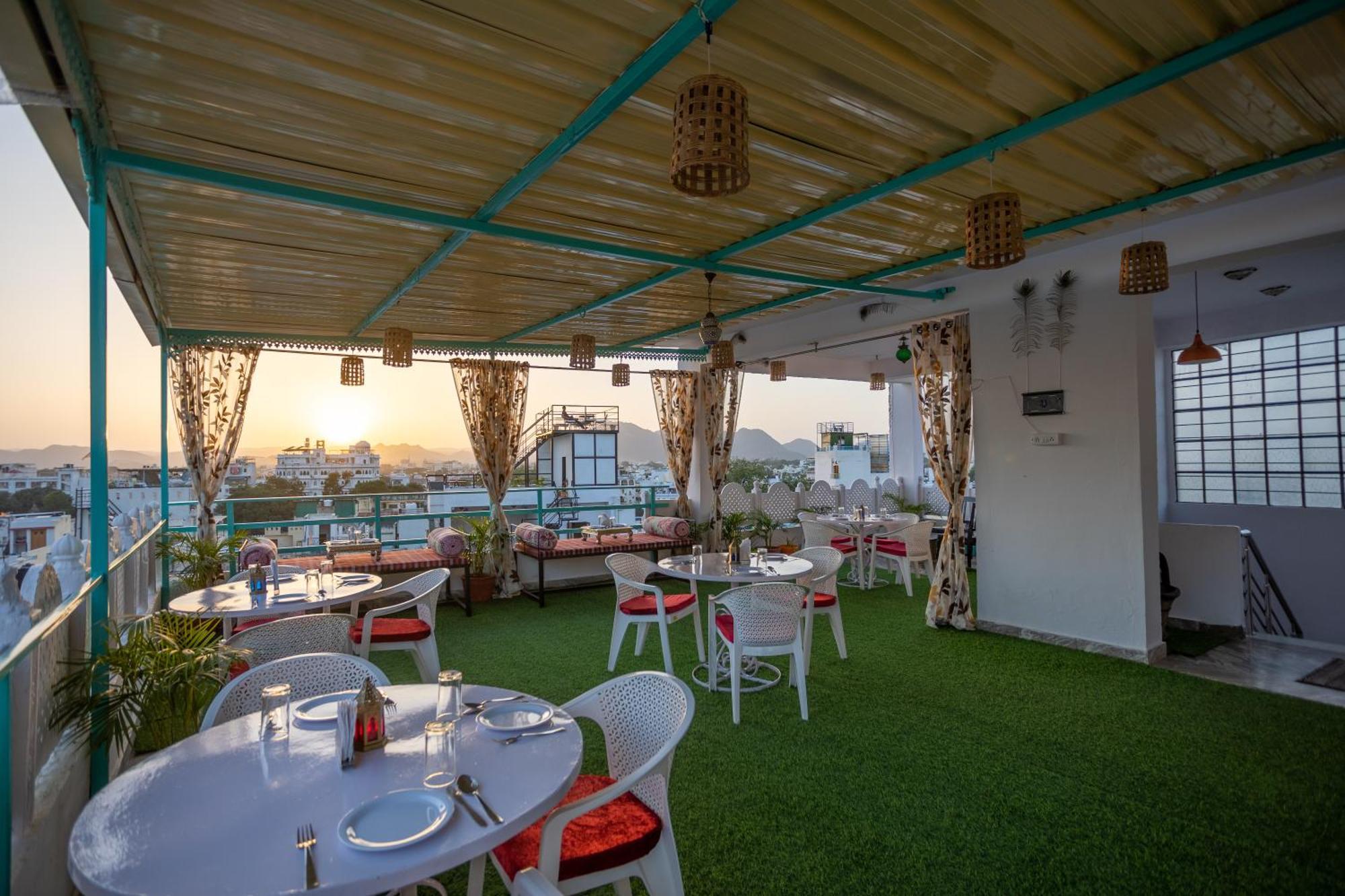 Krishna Stay Guest House Udaipur Eksteriør bilde