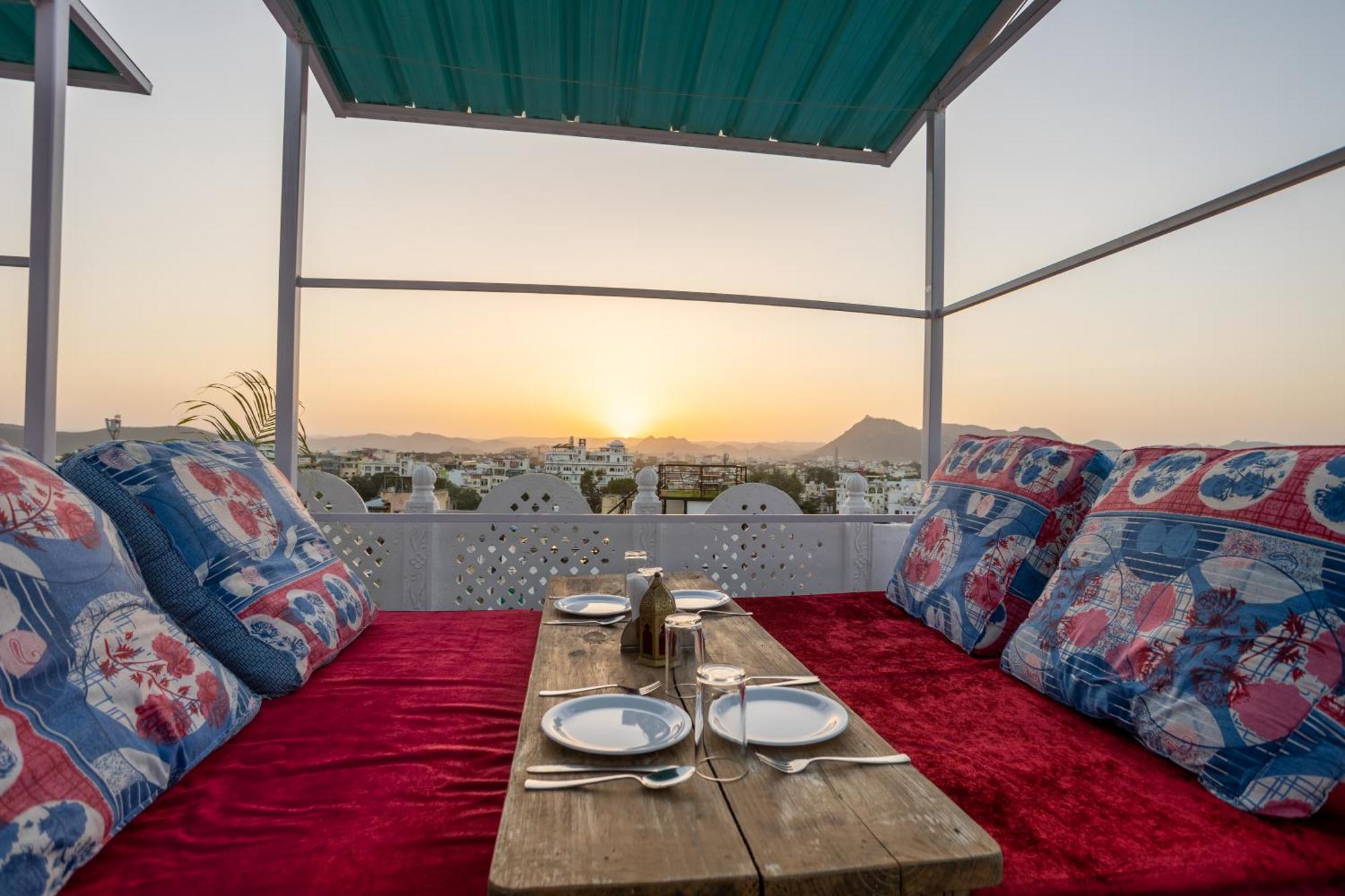 Krishna Stay Guest House Udaipur Eksteriør bilde