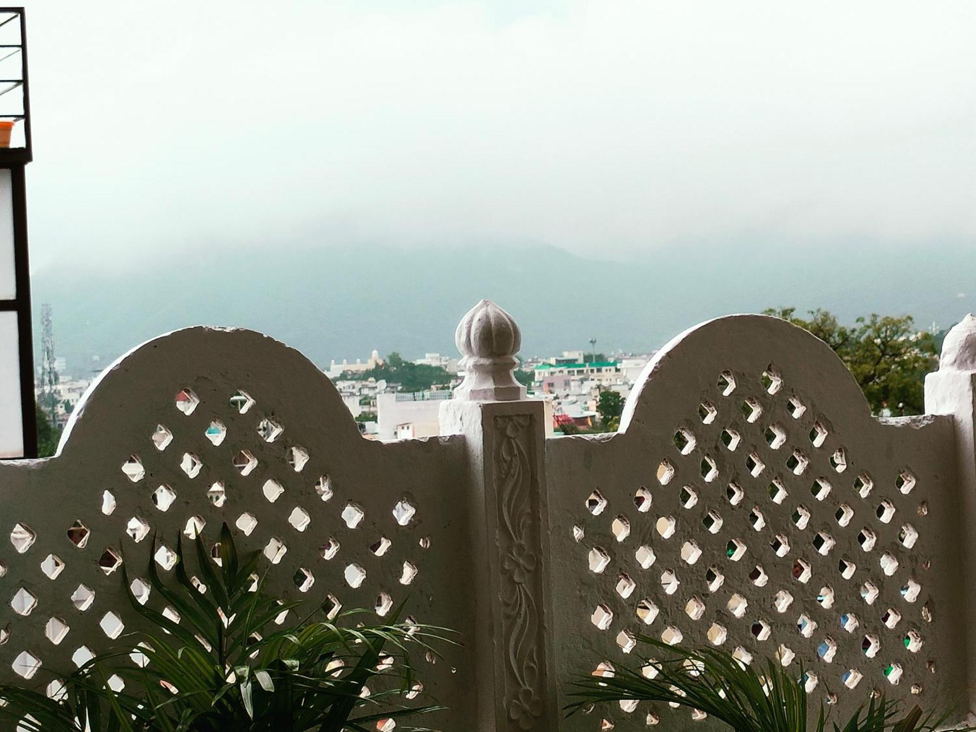 Krishna Stay Guest House Udaipur Eksteriør bilde
